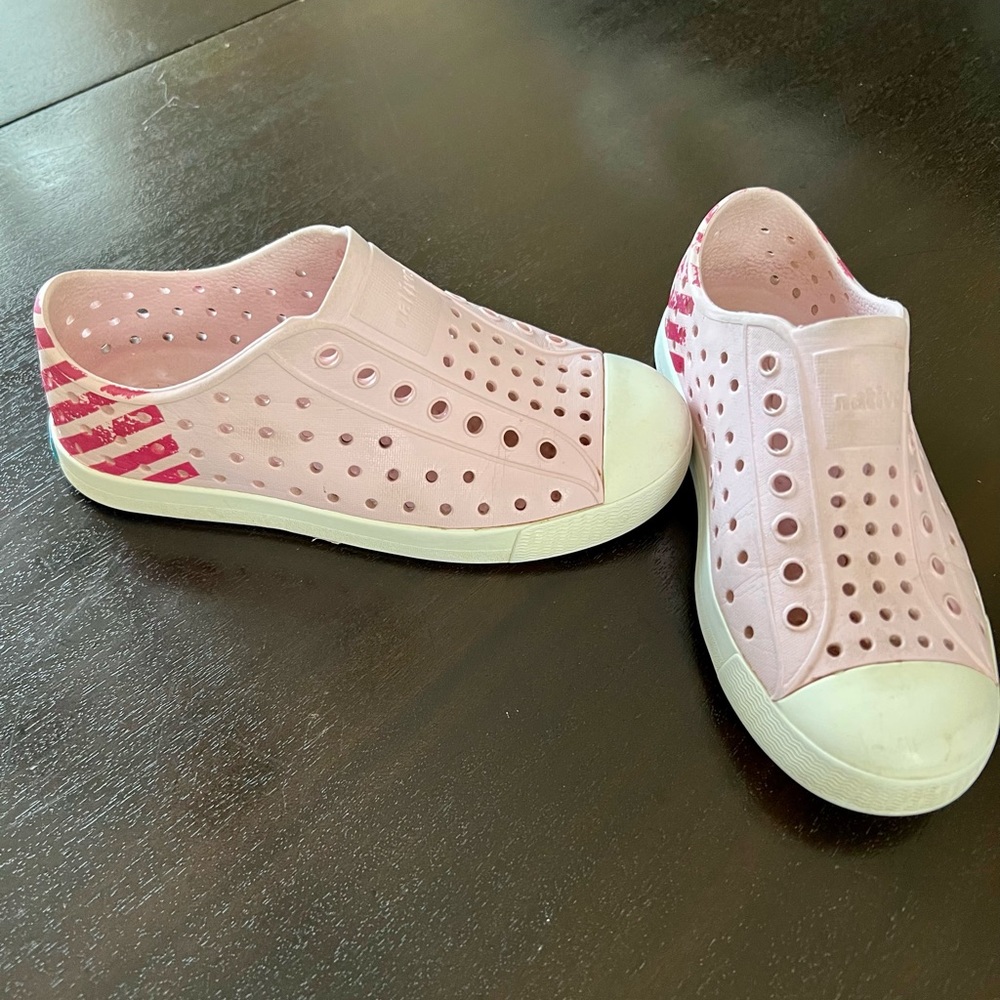 Pink Natives Size 12C